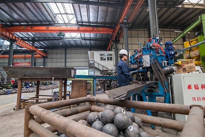 新泰收费站网架厂家